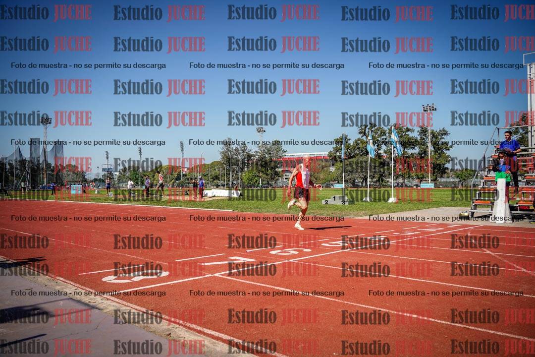 Fotos de los 400 m llanos de varones