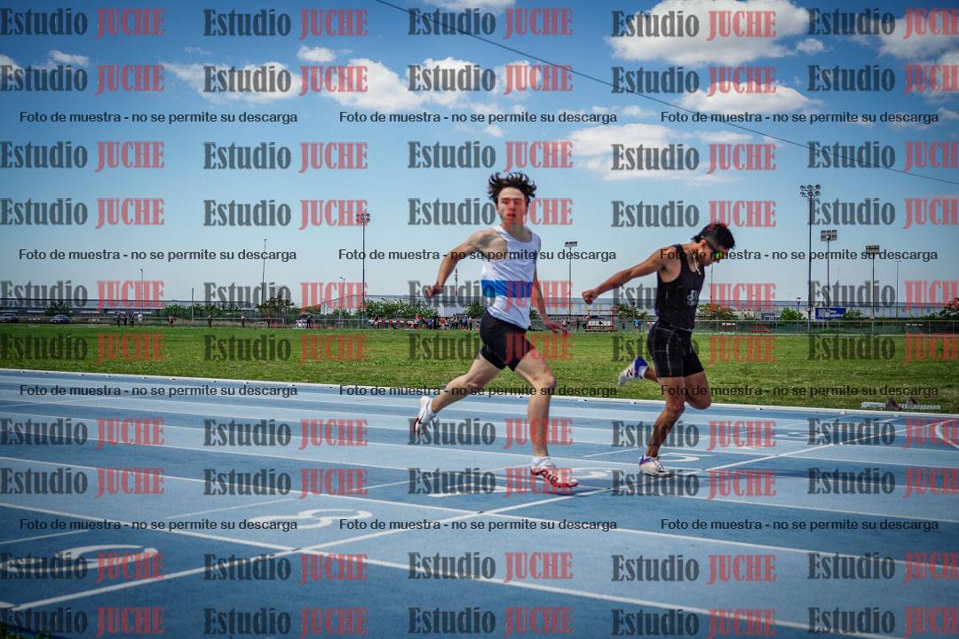 Fotos de los 400 m llanos de varones