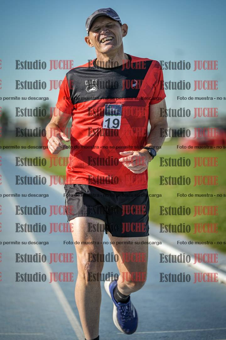 Fotos de los 1500 m llanos de varones