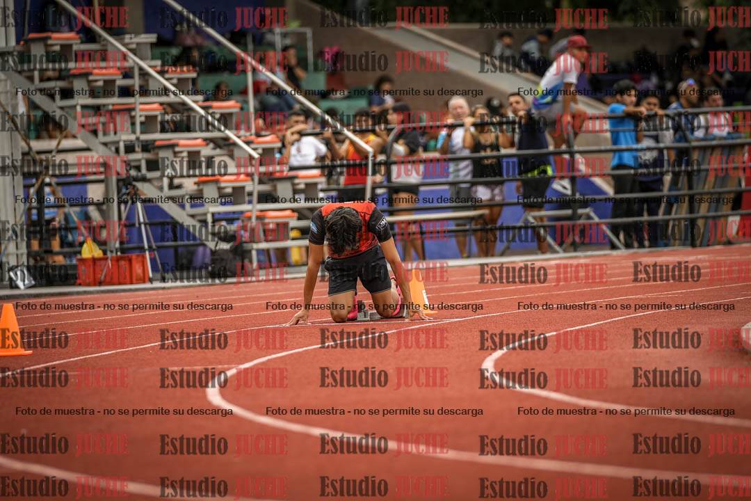 Fotos de los 400 m llanos de varones
