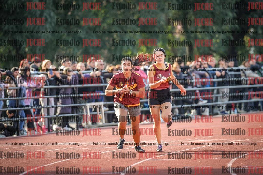 Fotos de las postas 4x400 m llanos de mujeres