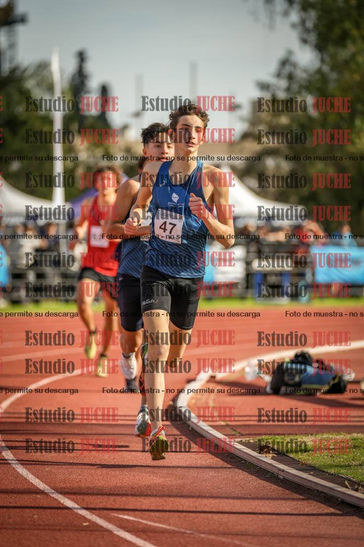 Fotos de los 1500 m de varones - decatlón 10