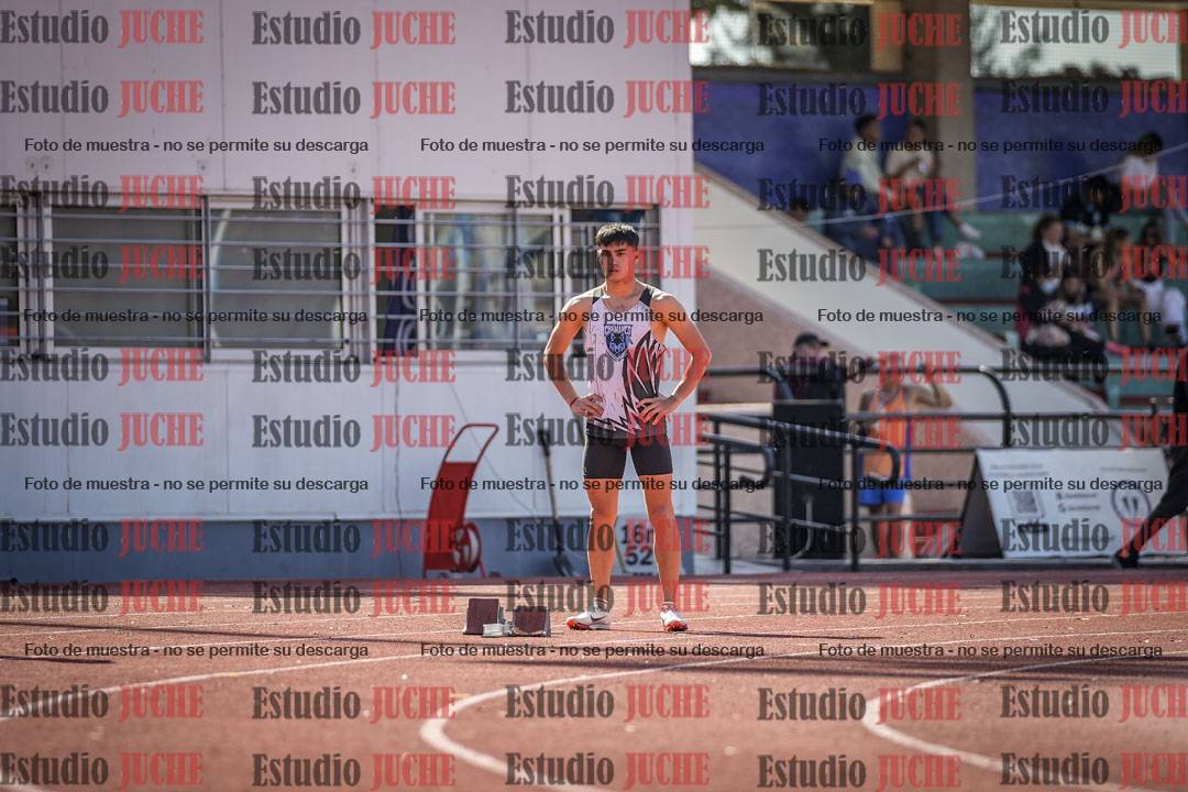 Fotos de los 400 m llanos de varones