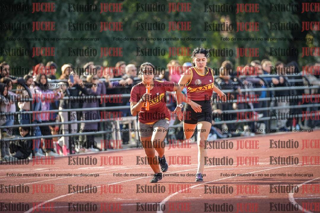 Fotos de las postas 4x400 m llanos de mujeres