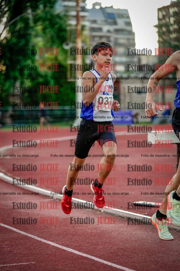 Fotos de los 1500 m llanos de varones