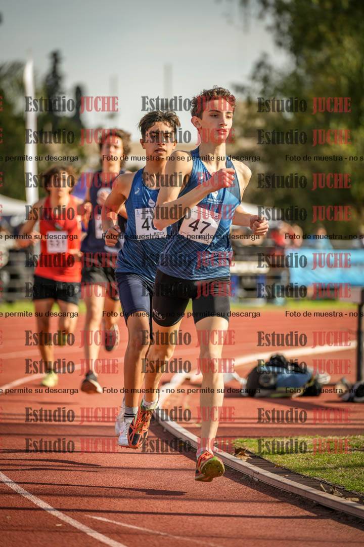 Fotos de los 1500 m de varones - decatlón 10