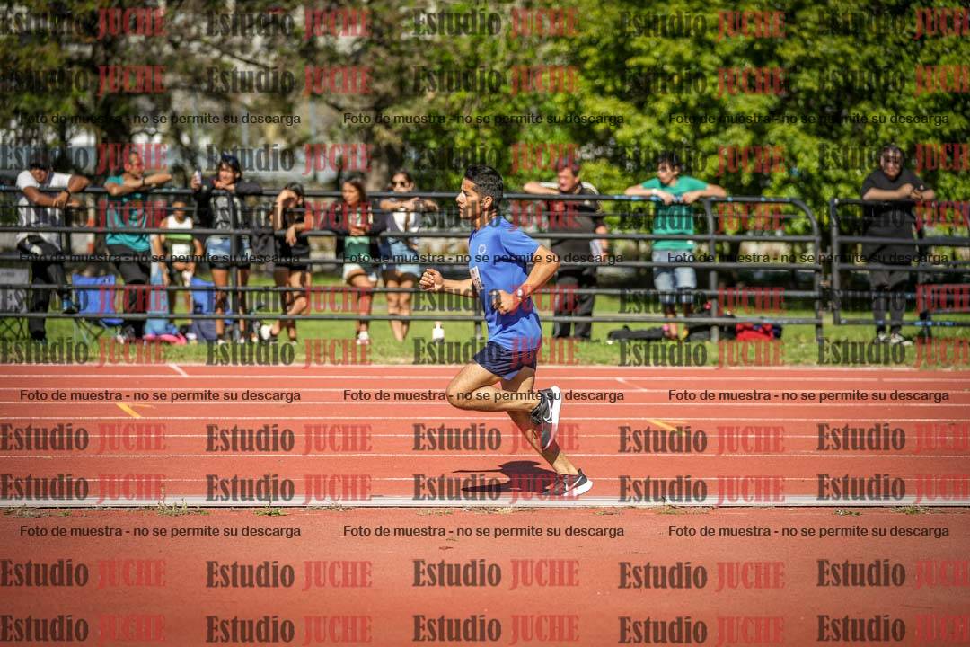 Fotos de los 5000 m llanos de varones