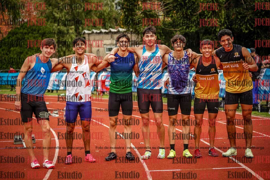 Fotos de algunos extras del día 1