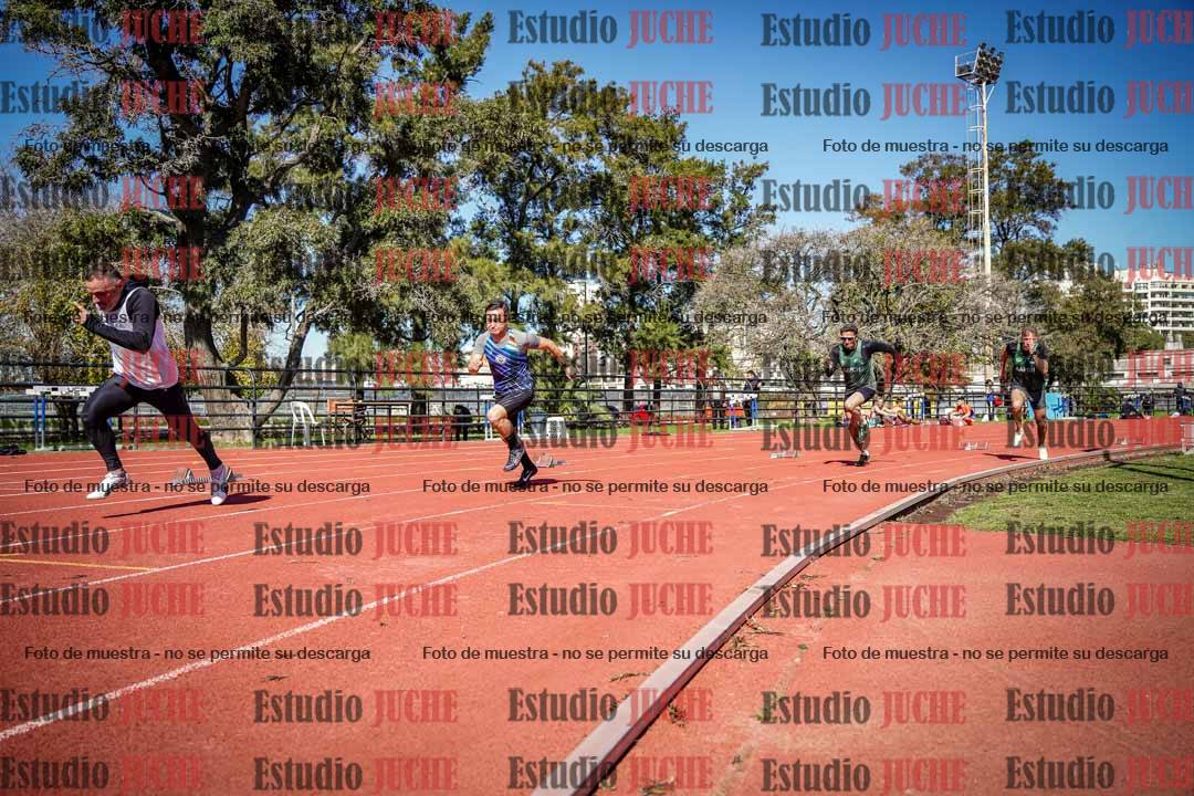 Fotos de los 200 m llanos de varones