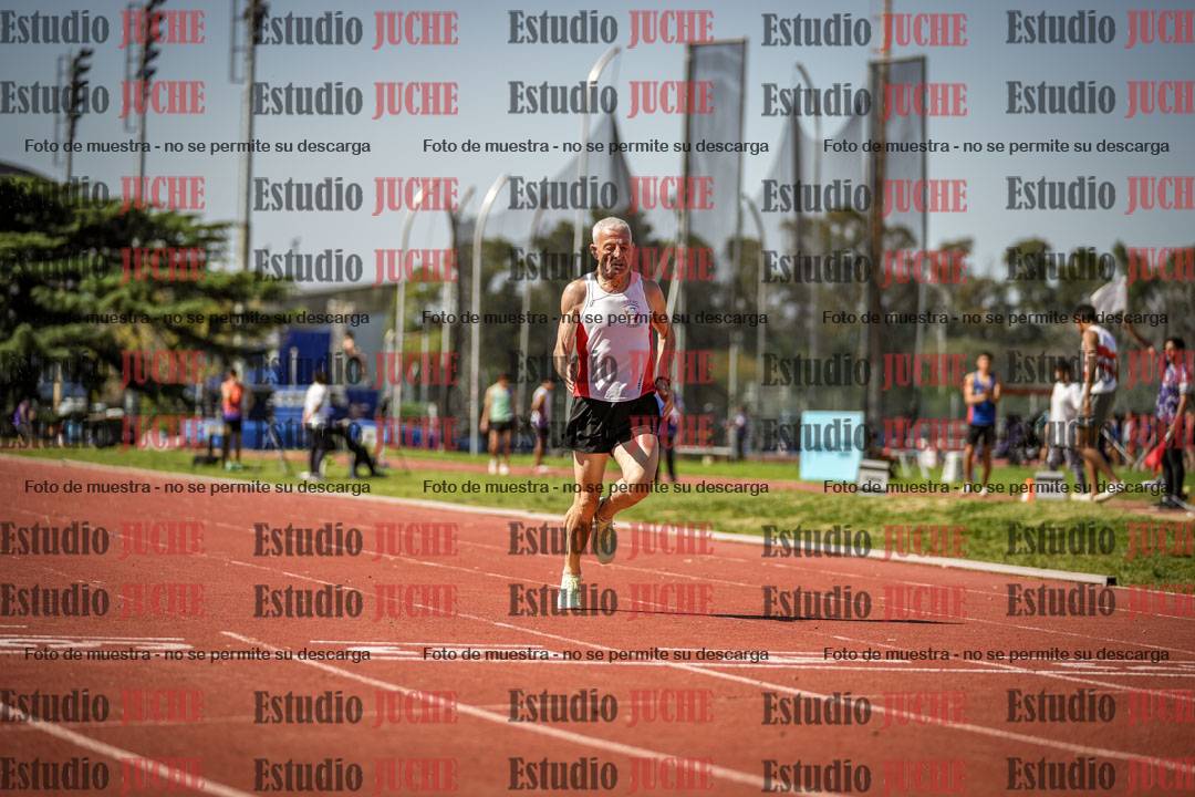 Fotos de los 400 m llanos de varones
