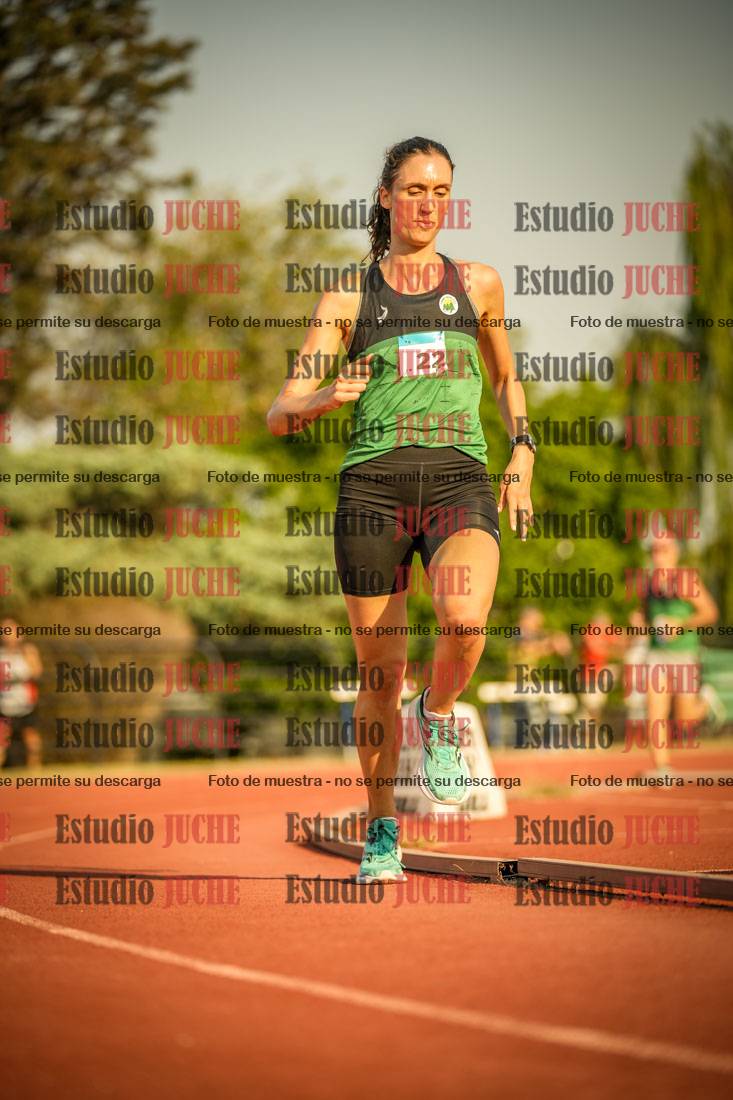 Fotos de los 5000 m llanos de mujeres y varones