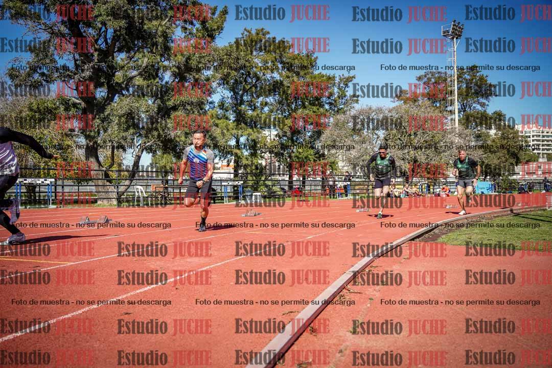 Fotos de los 200 m llanos de varones