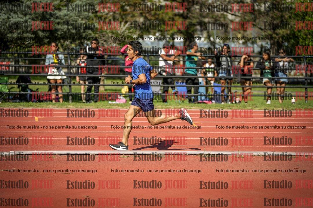 Fotos de los 5000 m llanos de varones