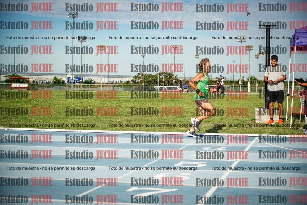 Fotos de los 1500 m llanos de varones