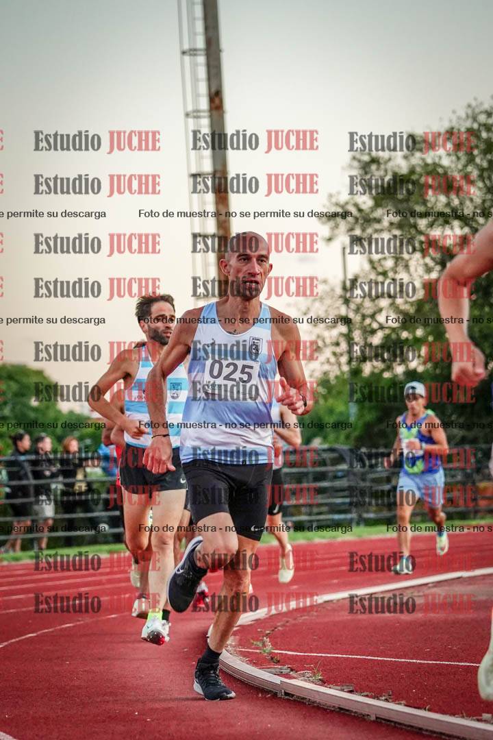Fotos de los 1500 m llanos de varones