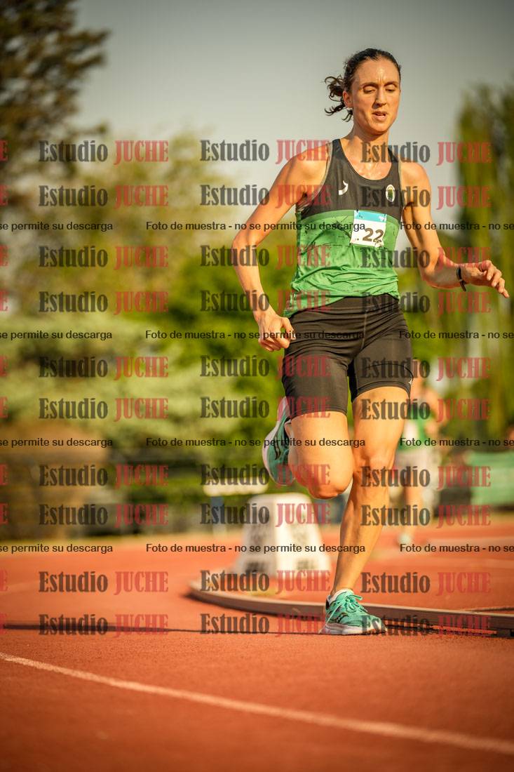 Fotos de los 5000 m llanos de mujeres y varones