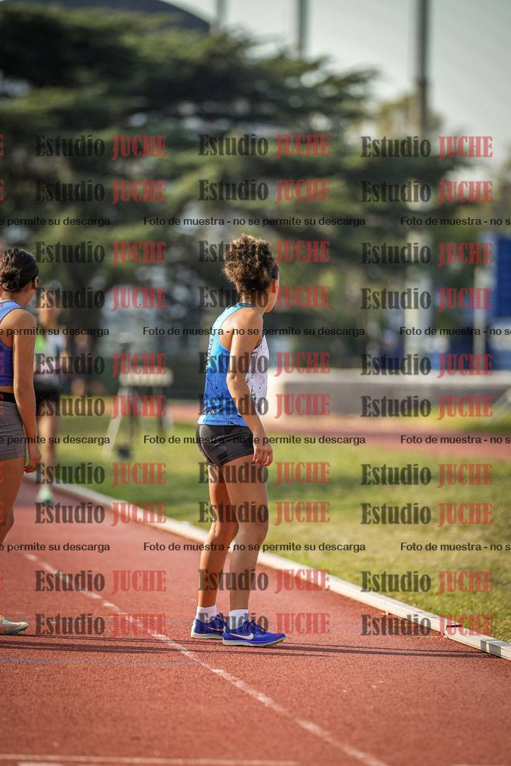 Fotos de las postas 4x400 m llanos de mujeres