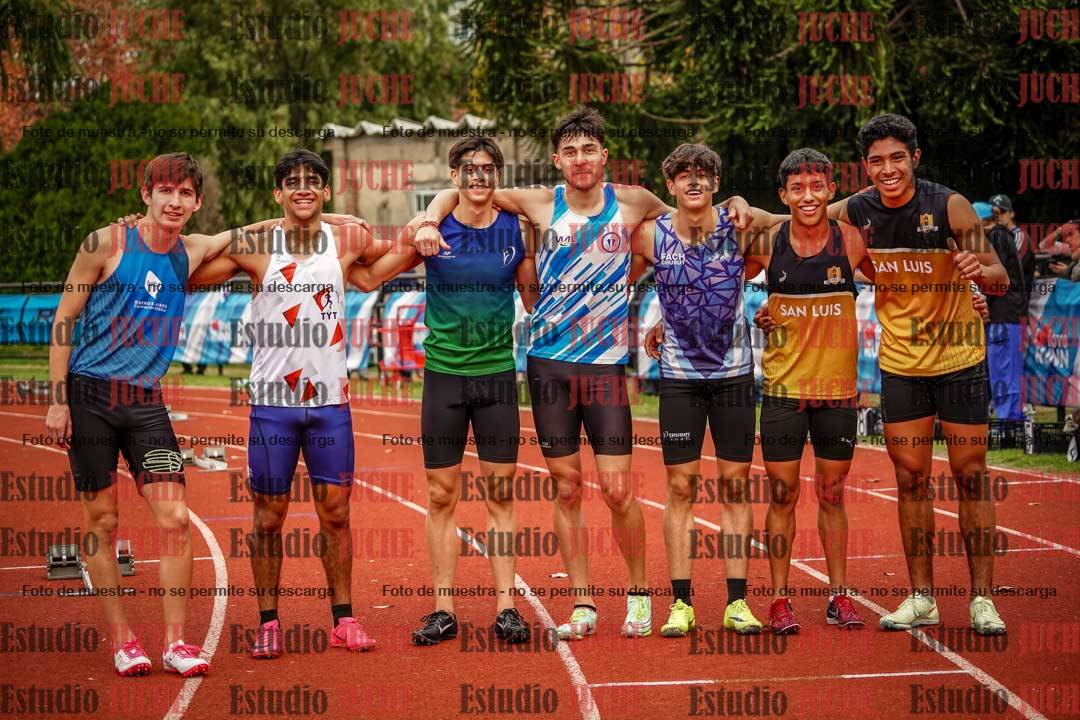 Fotos de algunos extras del día 1