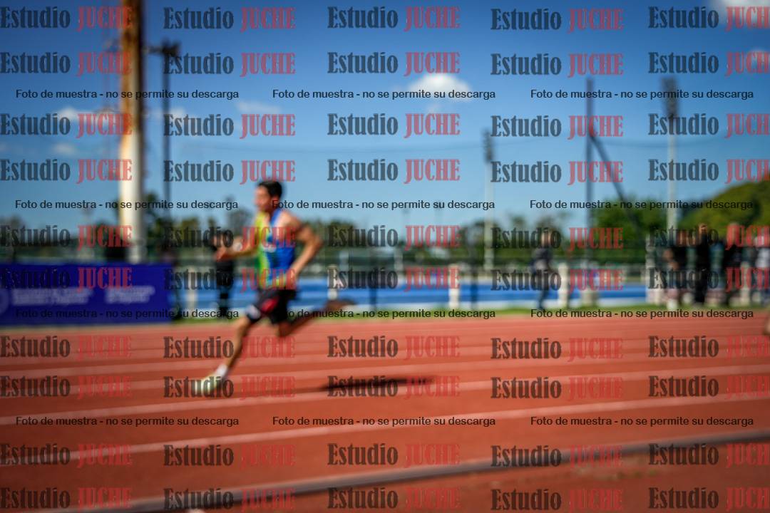 Fotos de los 200 m llanos de varones