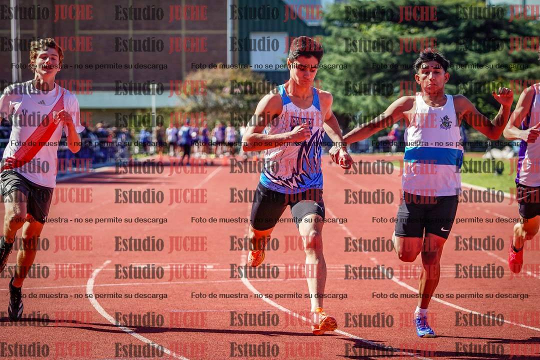 Fotos de los 80 m de varones