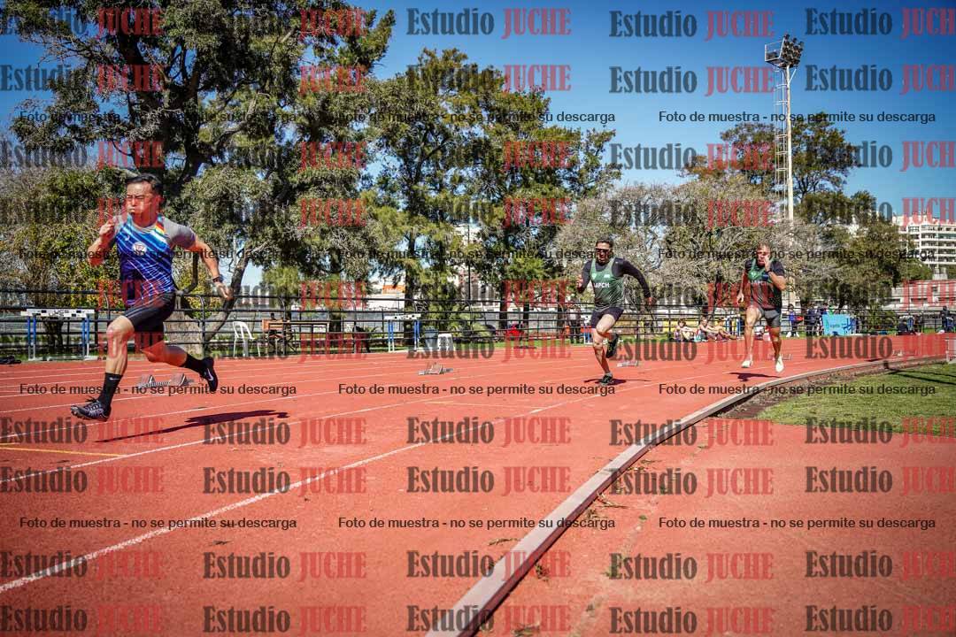 Fotos de los 200 m llanos de varones