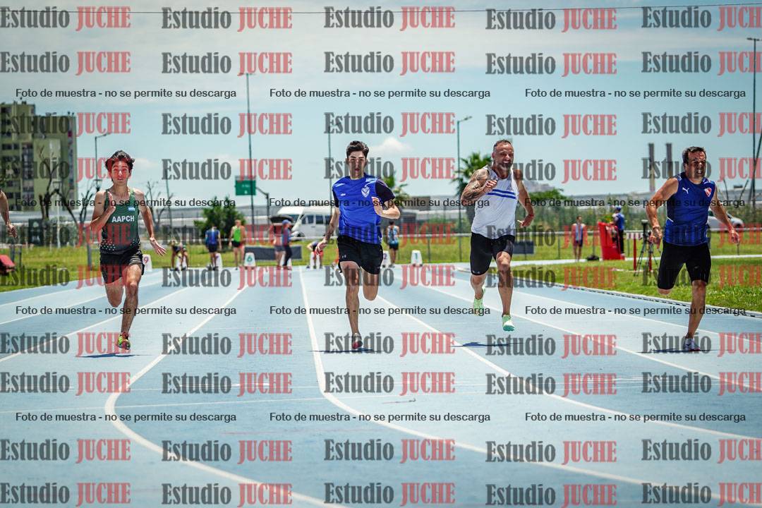 Fotos de los 100 m llanos de varones