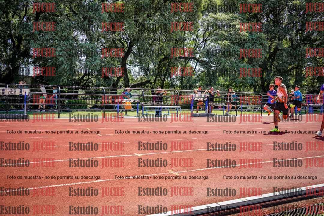 Fotos de los 100 m llanos de varones
