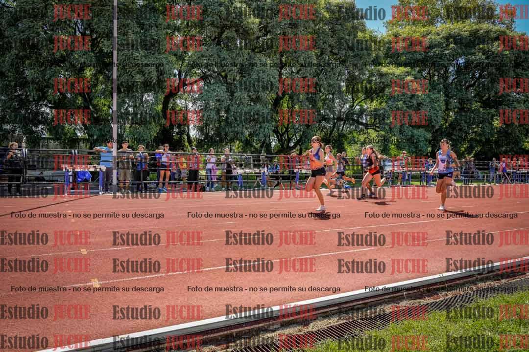Fotos de los 80 m de mujeres