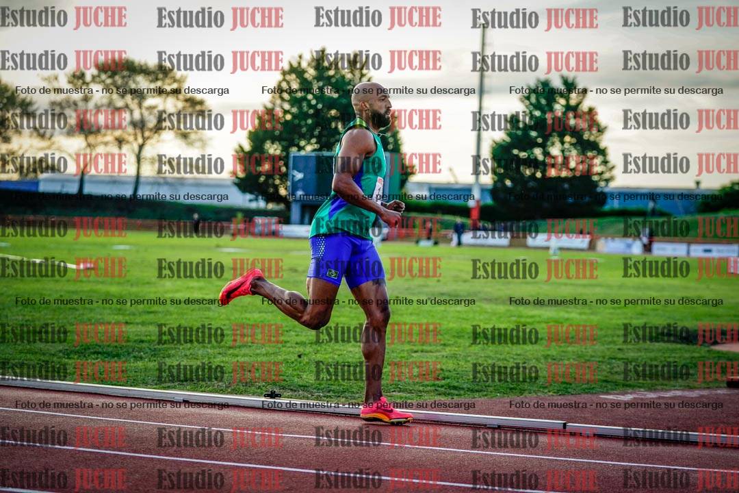 Fotos de los 1500 m llanos de varones - deca 10