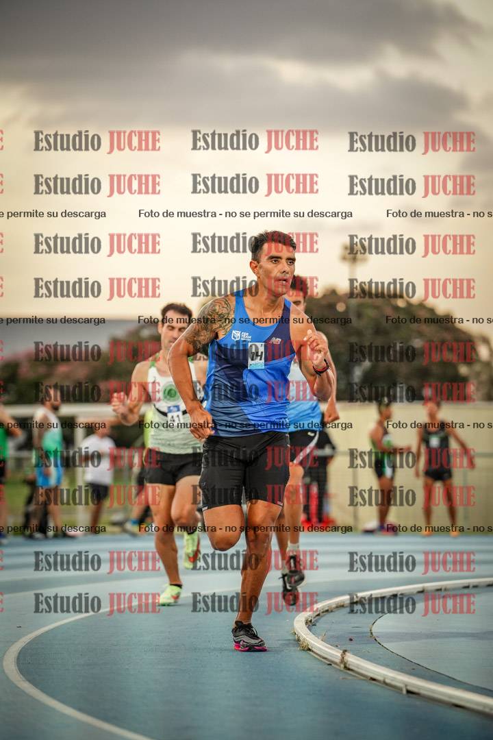 Fotos de los 3000 m llanos de varones