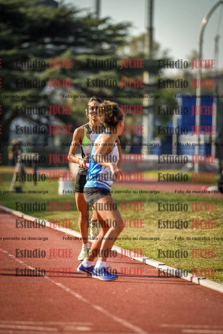 Fotos de las postas 4x400 m llanos de mujeres