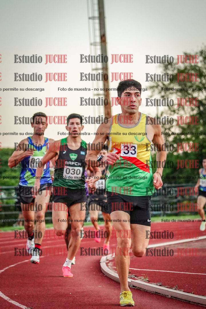 Fotos de los 1500 m llanos de varones