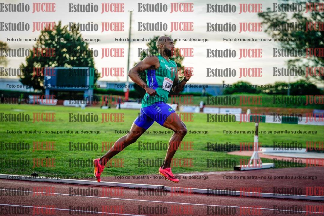 Fotos de los 1500 m llanos de varones - deca 10