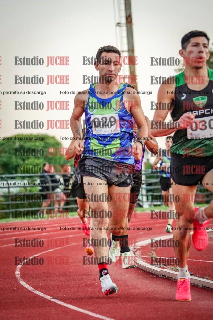 Fotos de los 1500 m llanos de varones