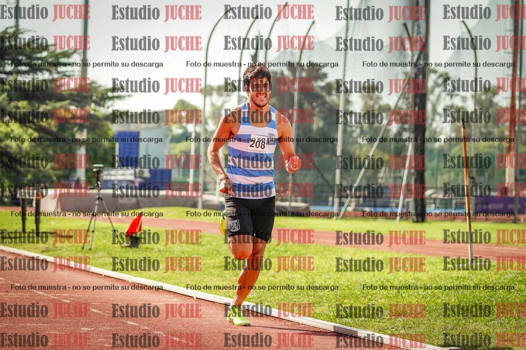 Fotos de los 800 m llanos de varones