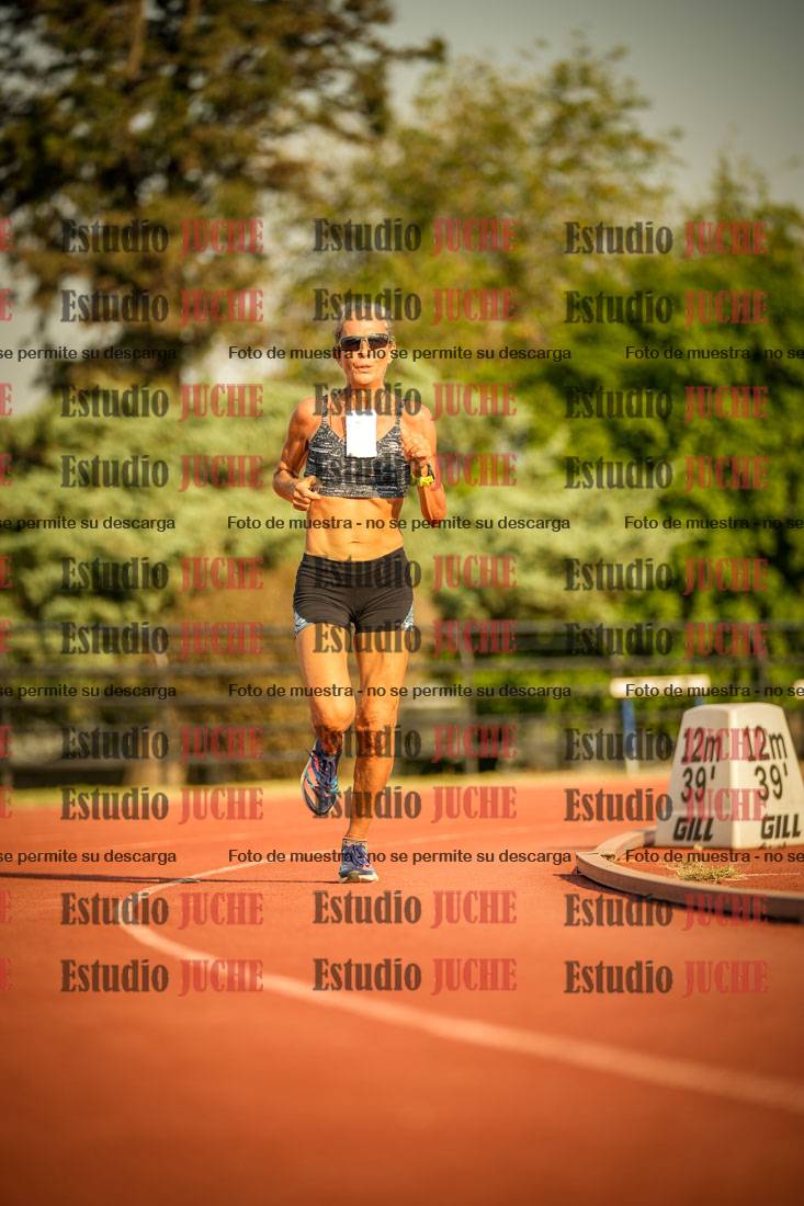 Fotos de los 5000 m llanos de mujeres y varones