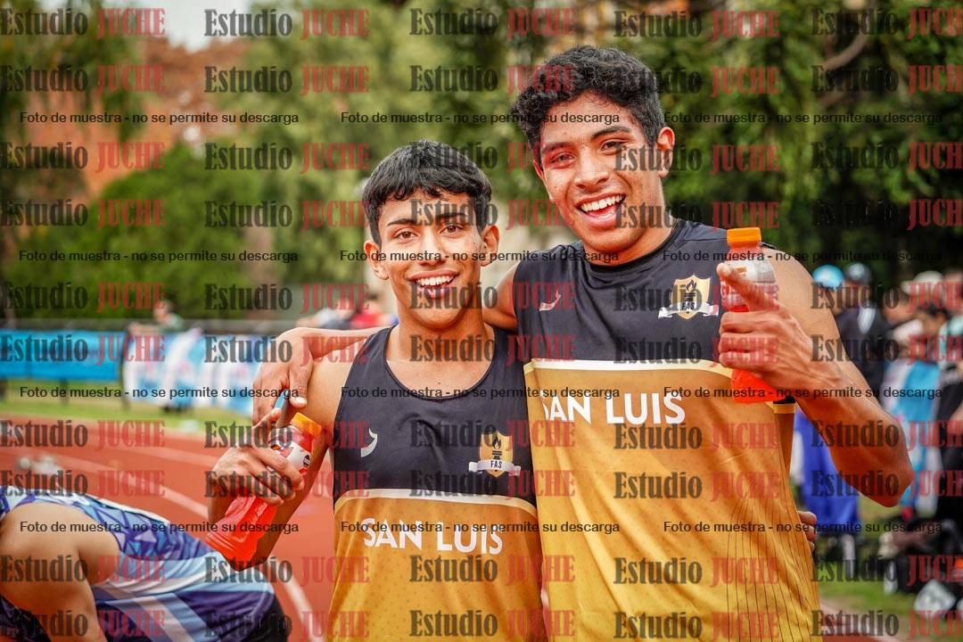 Fotos de algunos extras del día 1