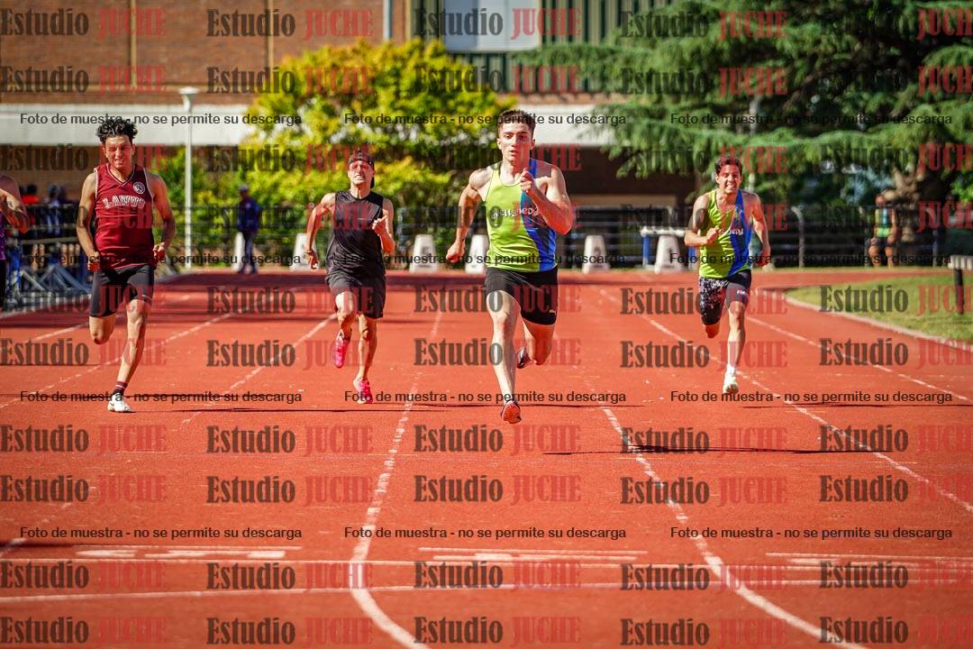 Fotos de los 200 m llanos de varones