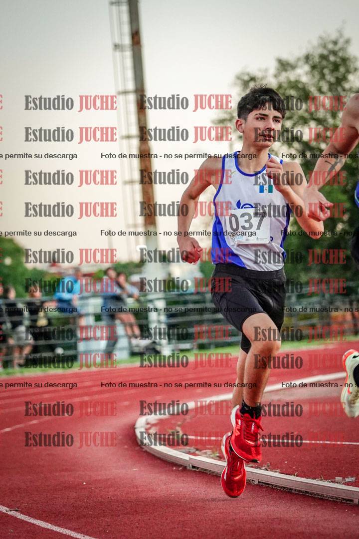 Fotos de los 1500 m llanos de varones