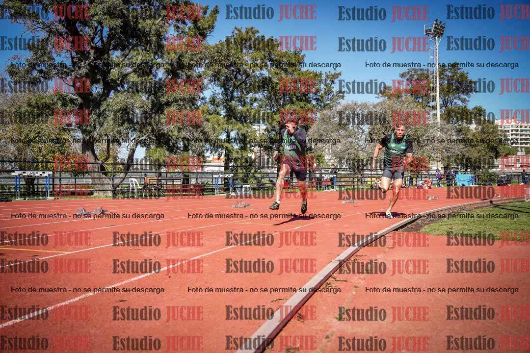 Fotos de los 200 m llanos de varones
