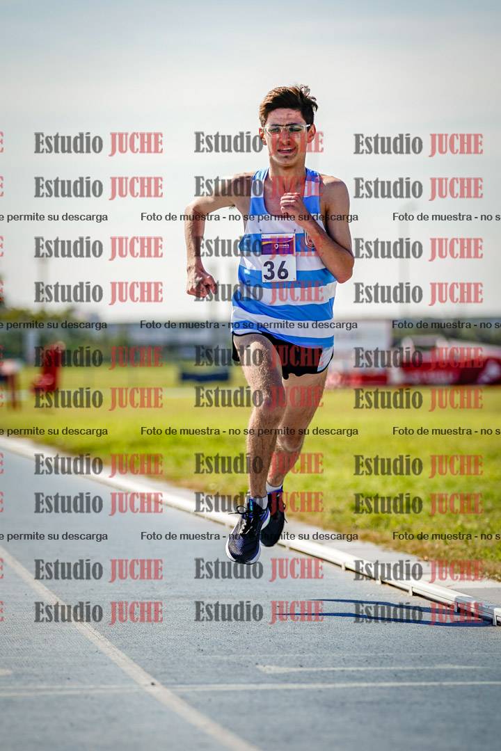 Fotos de los 3000 m llanos de varones