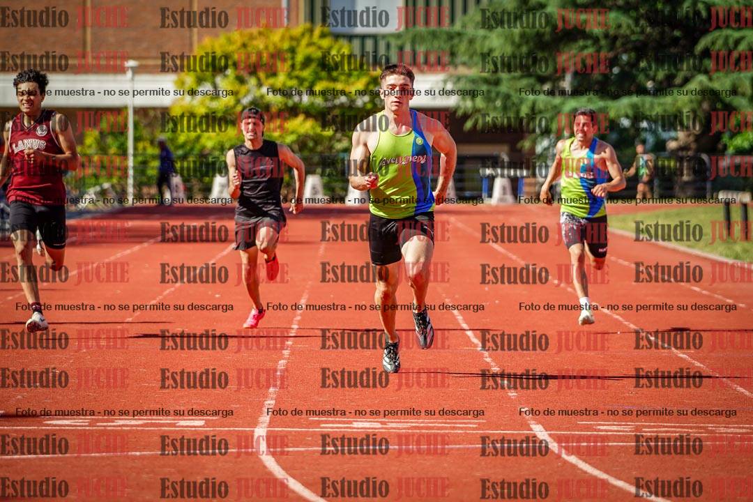 Fotos de los 200 m llanos de varones