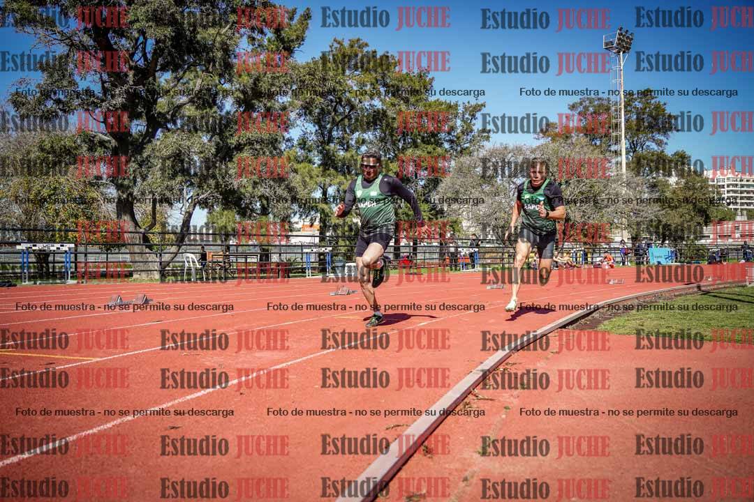 Fotos de los 200 m llanos de varones