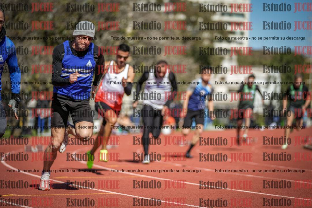 Fotos de los 200 m llanos de varones