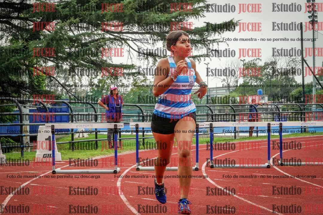 Fotos de los 295 m con vallas de mujeres