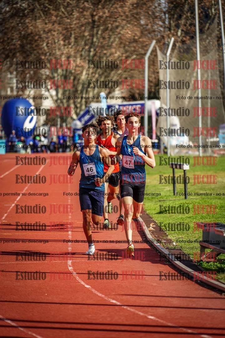 Fotos de los 1500 m de varones - decatlón 10