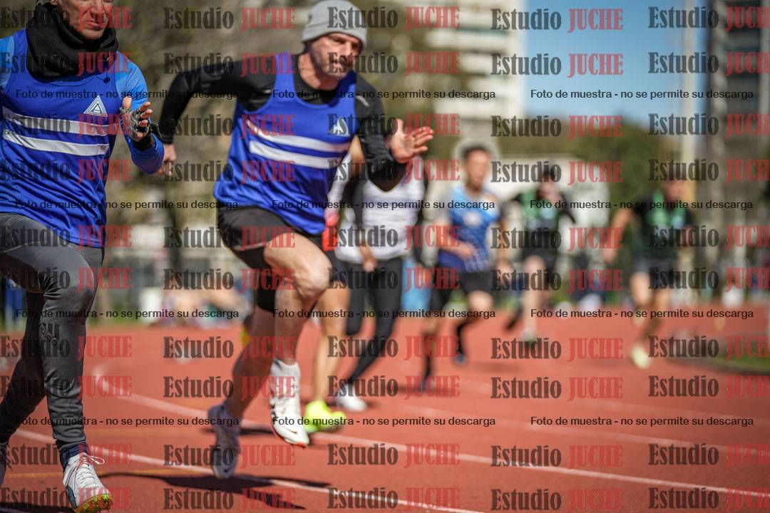 Fotos de los 200 m llanos de varones