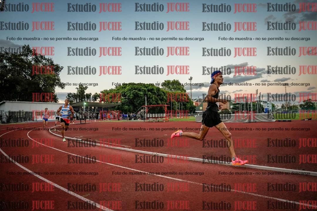 Fotos de los 1500 m llanos de varones