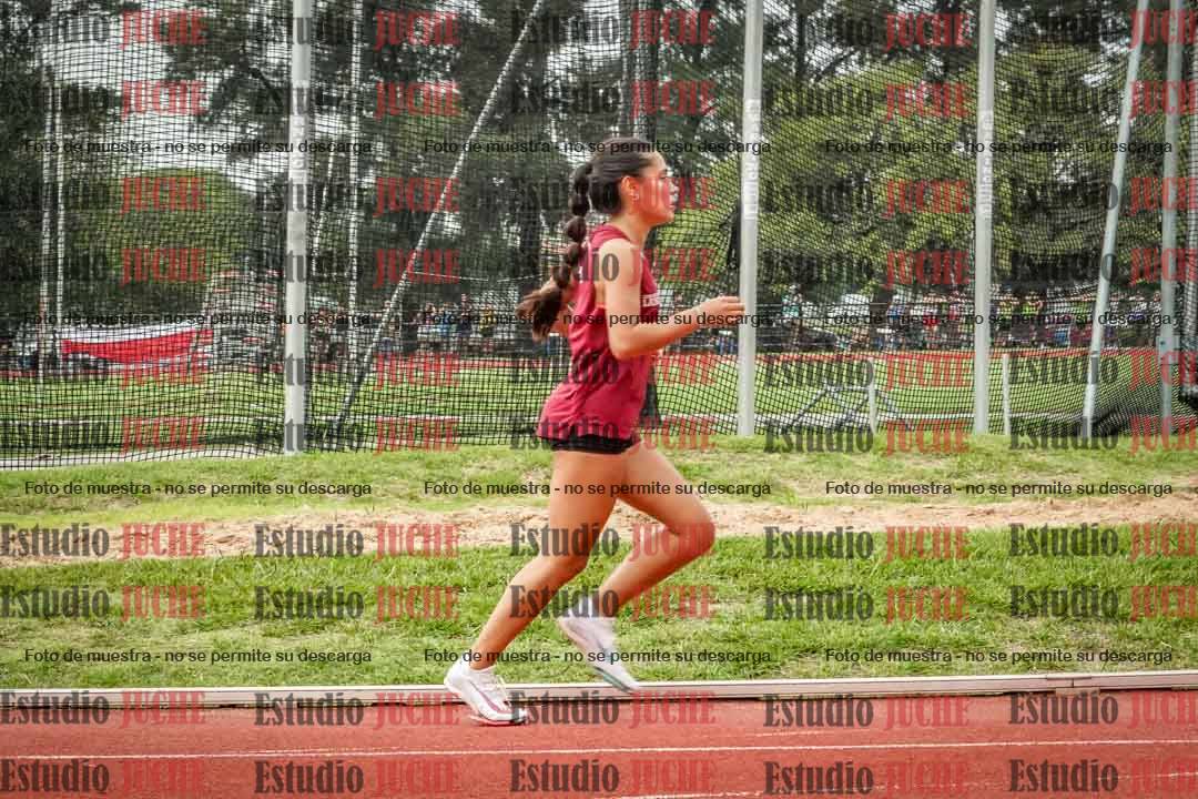 Fotos de los 295 m con vallas de mujeres