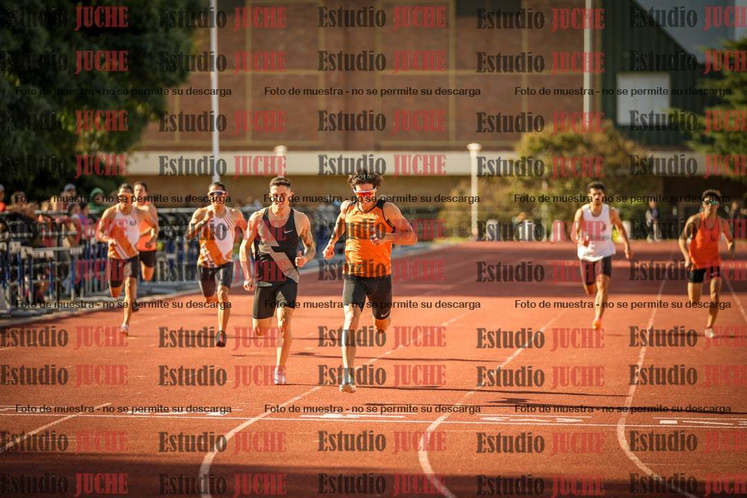Fotos de los 400 m llanos de varones